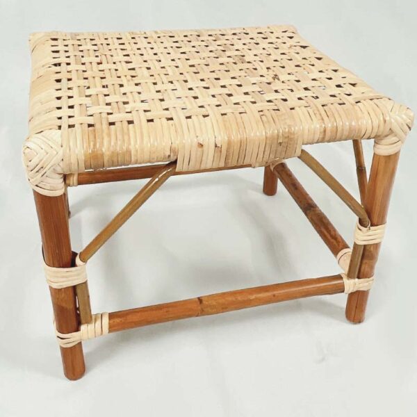 RC-sewing-stool